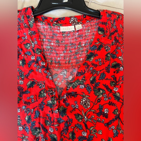 Hinge Red Floral V Neck Blouse - Picture 5 of 13